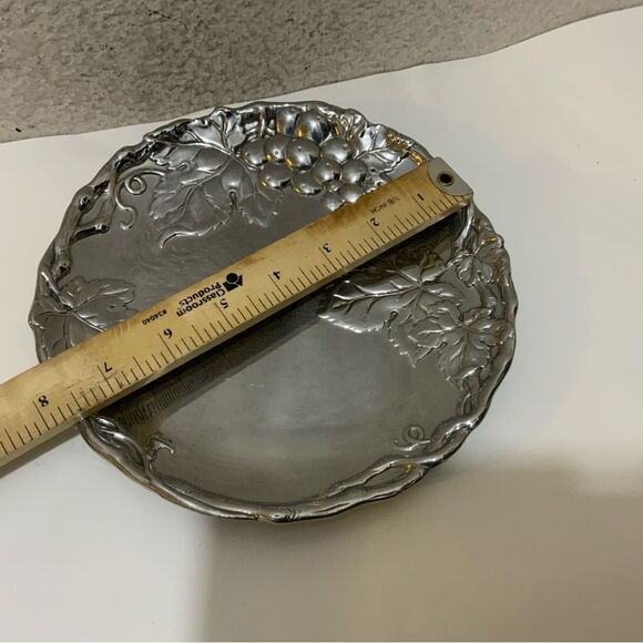 New Arthur Court Design Grape Plate 8" - Picture 7 of 8